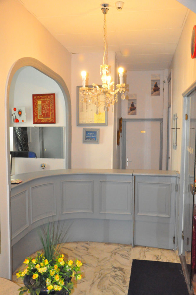 Carlone Hotel 2*